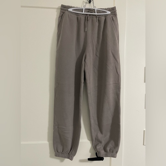BRAND NEW  Abercrombie & Fitch Sweatpants - Picture 1 of 2